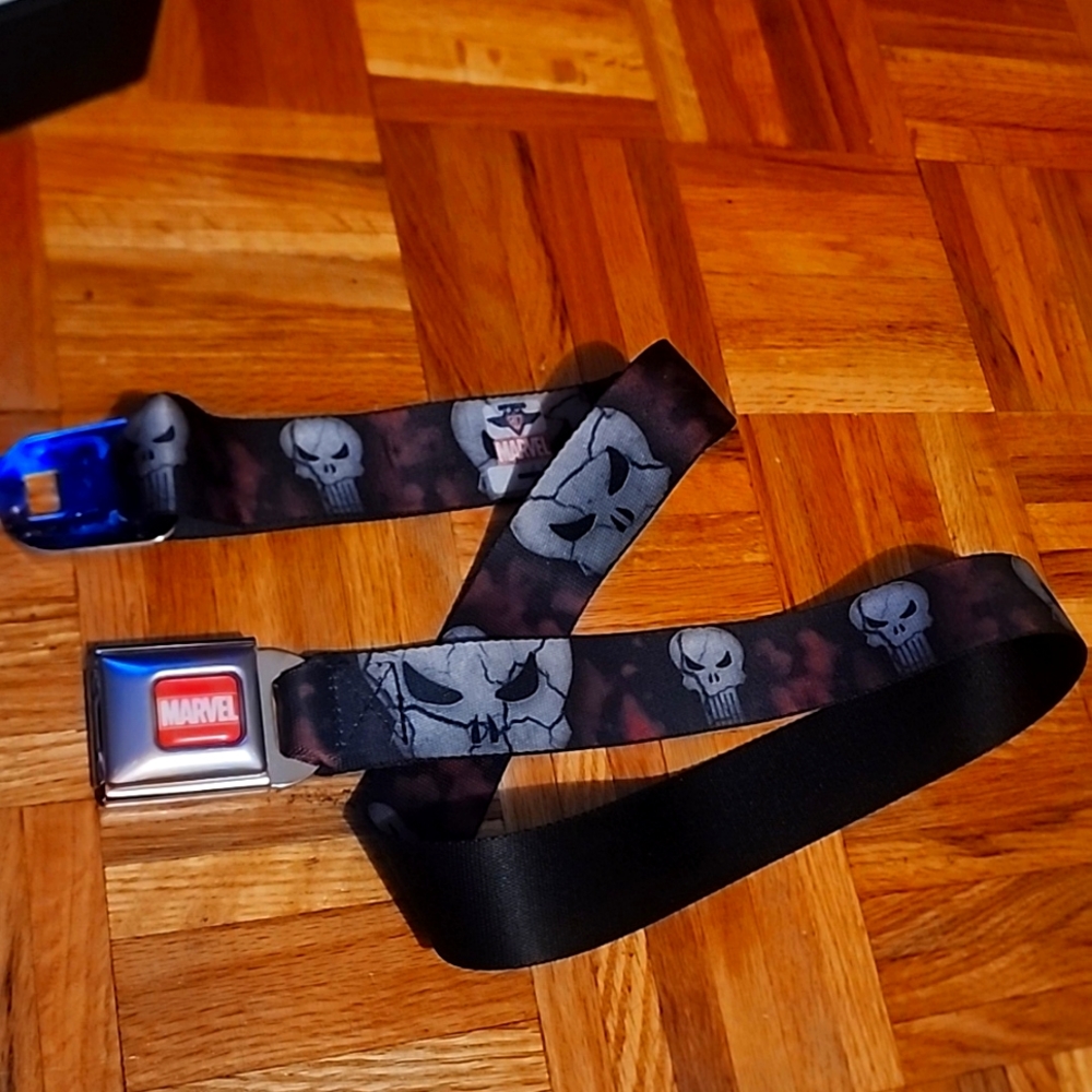 Marvel punisher buckle down belt